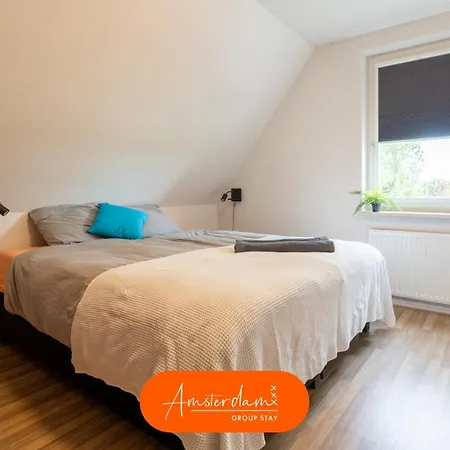 בית נופש Amsterdam 8 Beds 2 Bedrooms
