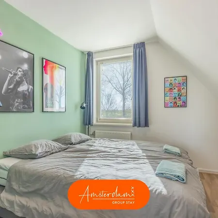 Amsterdam 8 Beds 2 Bedrooms זוואננבורח